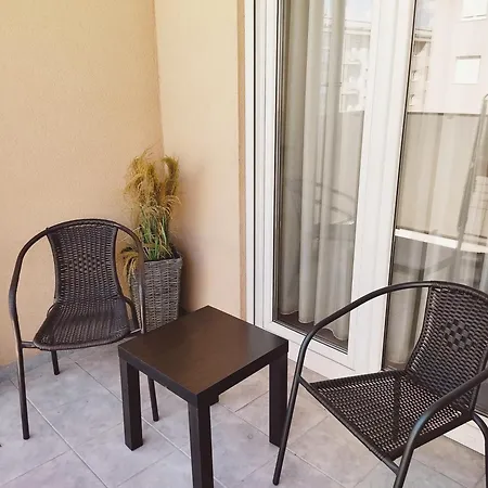 Astra Apartment