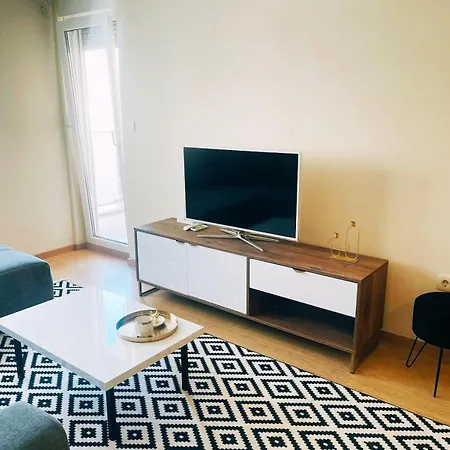 Astra Apartment *